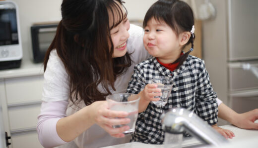 家全体の水質を見直すなら？セントラル浄水器と活水器の違いや特徴を解説