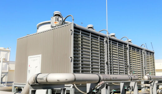 冷却塔の薬剤を減らしたい方へ｜薬注管理の課題と「水のチカラ」を活かす選択肢